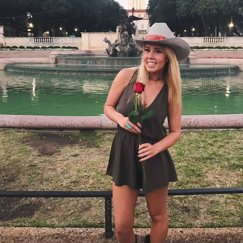 Meet your Posher, Olivia